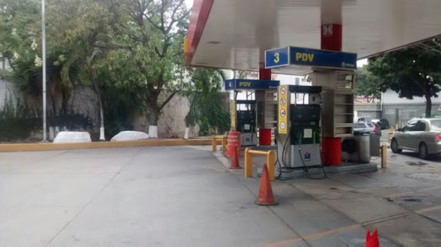 Pdvsa: Retraso en despacho a bombas de gasolina fue por “razones climatológicas”.