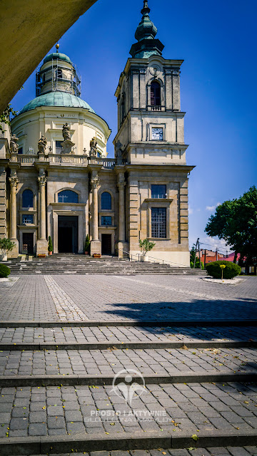 Piękny kościół w Klimontowie
