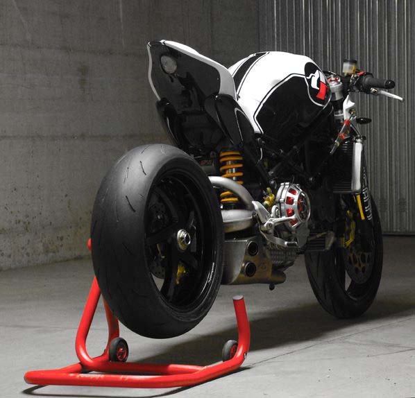 Ducati-Monster-S4R-concept-Paolo-Tesio-2