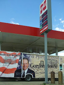 Gordon Howie's big T-RV getting gas at Madison F&M