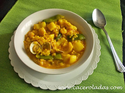 Arroz caldoso de marisco y judías verdes