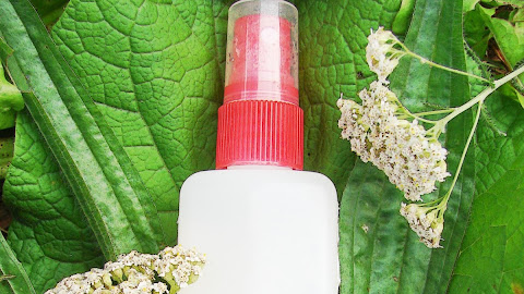 DIY Homemade deodorant spray recipe /  domowej roboty dezodorant w sprayu jak zrobić? / prosty dezodorant eko krok po kroku przepis 