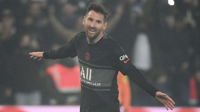 Messi's first Ligue 1 goal