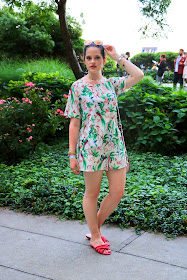 Nyc fashion blogger Kathleen Harper wearing shorts like a romper