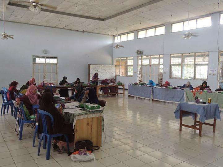 Penulisan Rapor SMP Darul Hijrah Puteri Serentak