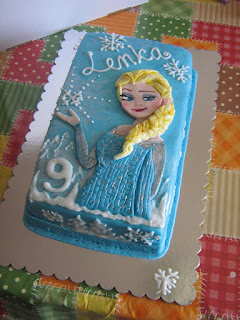 TORTA FROZEN ELSA