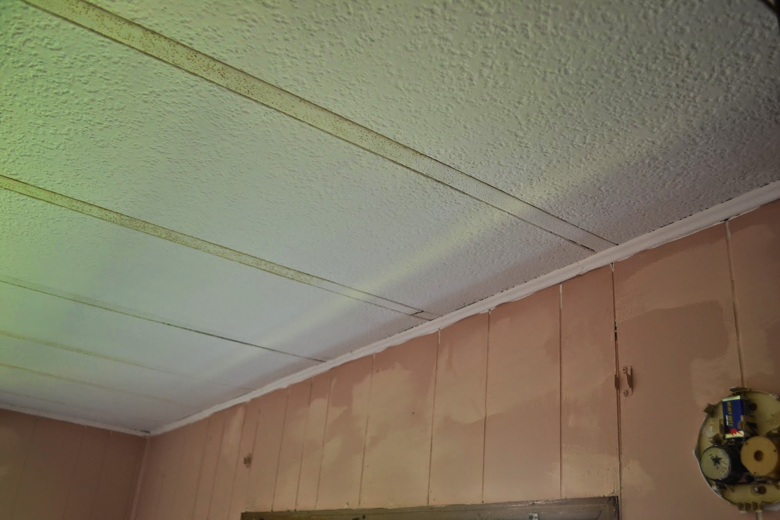 Mobile home ceiling board