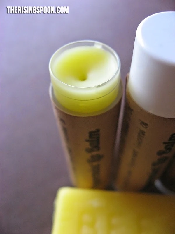 How to Make Lip Balm with Olive Oil | therisingspoon.com