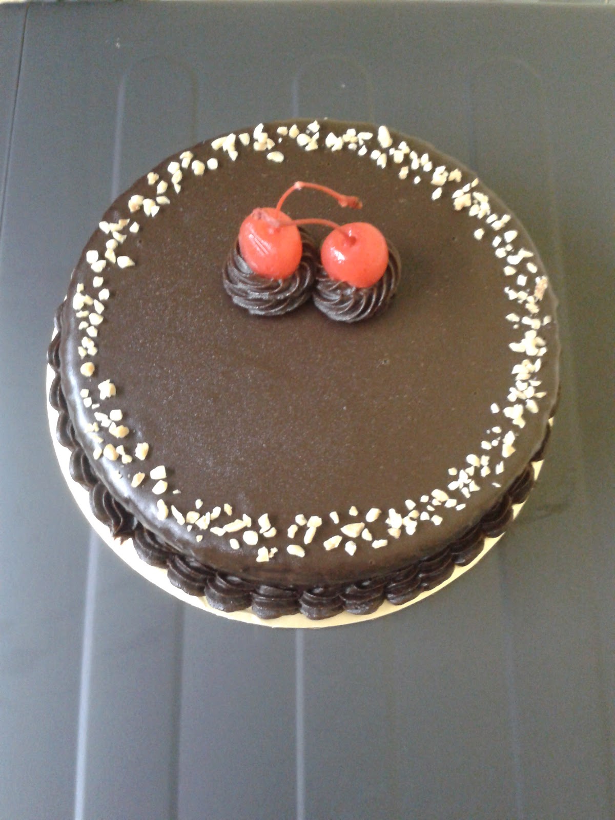 simple chocolate cake decorations CAKES GARDEN