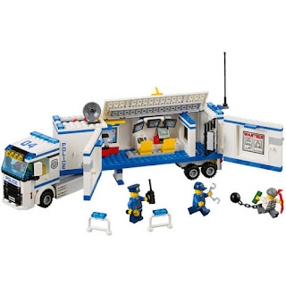 http://www.dwyn.ro/jucarii-lego/lego/27236-lego-city-mobil-police-unit-60044/