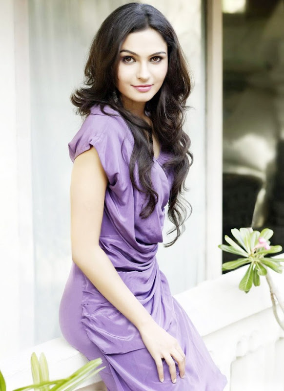 Andrea Jeremiah tamil Actress Latest Photos Photoshoot images