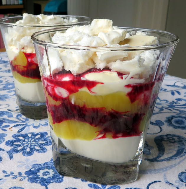 Easy Lemon and Blackberry Dessert