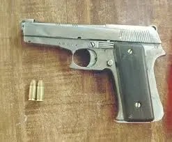 Criminal carrying pistol illegally in Karvenagar jailed