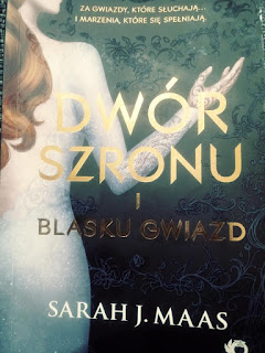 "Dwór Szronu i Blasku Gwiazd" (tom 3,5) - Sarah J. Maas