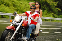 Sneha Ullal pics from Ullasamga.....Utsahmga Movie,Sneha Ullal Pictures,Bollywood Actress