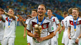 Benedikt Howedes And His Teammates