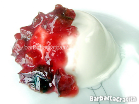 Panna cotta (budinca italieneasca) reteta