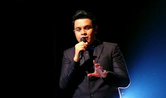 Lagu Baru: Download Lagu - SEPATU mp3 ( Tulus )