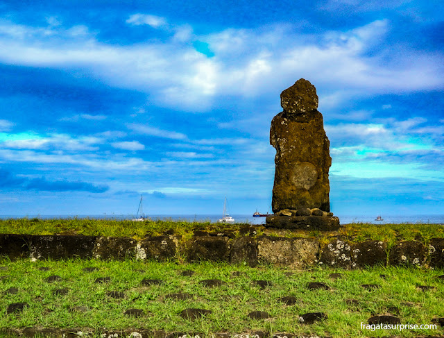 Moai (estátua de pedra) na Ilha de Páscoa