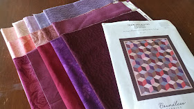 Tumbling Blocks quilt kit on Craftsy