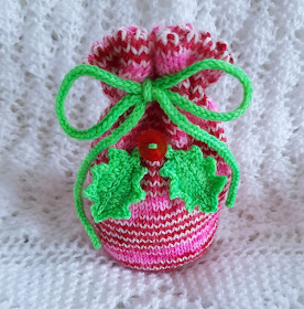 Cute Knitted Christmas Treat Bag
