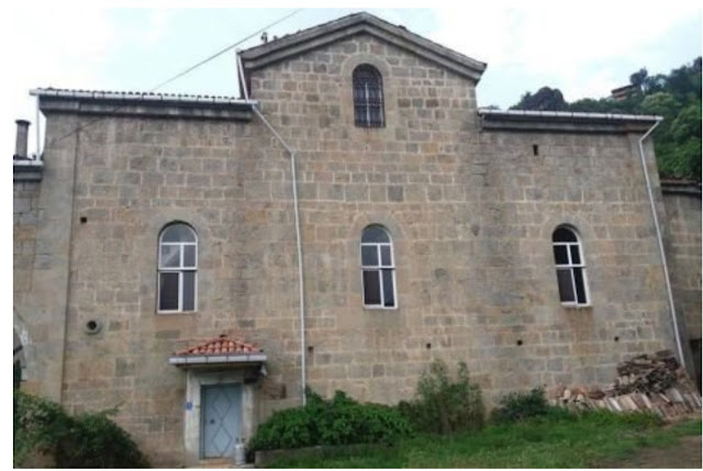 Έκκληση από μουσουλμάνους για διάσωση ιστορικής εκκλησίας και εκπαιδευτηρίου στα Σούρμενα της Τραπεζούντας
