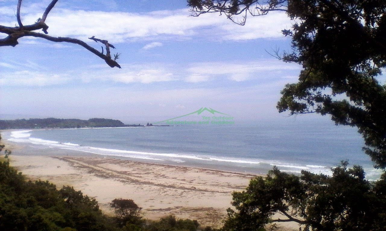 Salah satu view menuju pantai sawarna