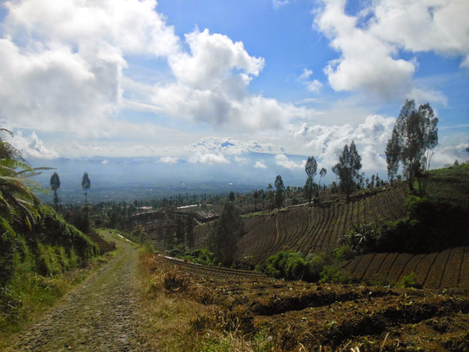 Wisata Alam Alam Sewu Temanggung Jawa Tengah