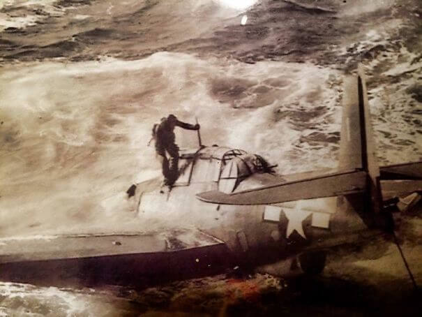 25 Fascinating Pictures Show How Cool Our Grandparents Used To Be - Photo Of My Grandfather Exiting His Plane After Getting Shot Down