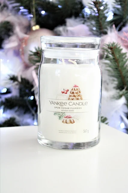 bougie yankee candle spun sugar flurries, yankee candle spun sugar flurries avis, spun sugar flurries, yankee candle spun sugar flurries, bougie de noël, yankee candle christmas collection, bougie yankee candle gateaux sucrés, yankee candle gateaux sucrés avis, yankee candle noël, avis bougies yankee candle, bougie candle, yankee candle france, bougie yankee candle pas cher, bougie yankees, bougie parfumee