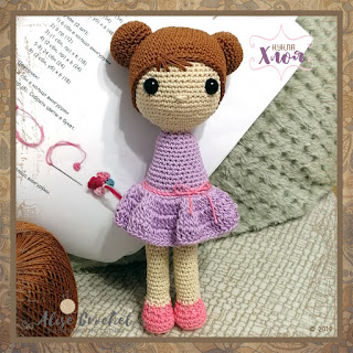 кукла Хлоя вязания крючком amigurumi амигуруми Patrón de ganchillo gratis: La muñeca Chloe de La Crocheteria