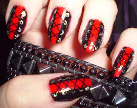 Red and Black﻿, Cute nail art design!