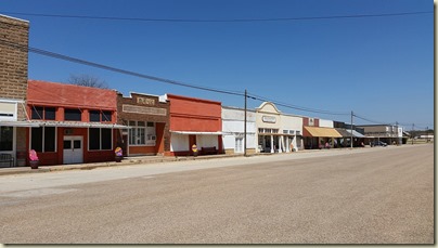 Robert Lee downtown