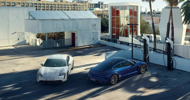 Porsche Taycan Turbo - Electric Car Competitor for Tesla