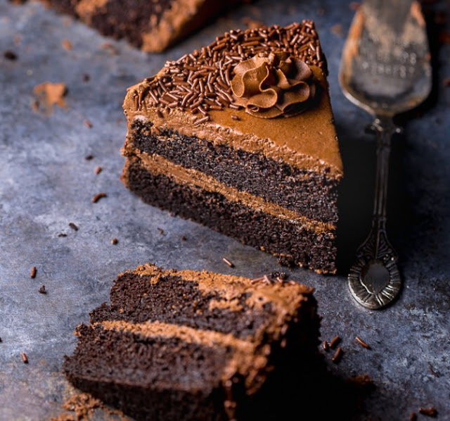 Super Decadent Chocolate Cake with Chocolate Fudge Frosting #cake #chocolate