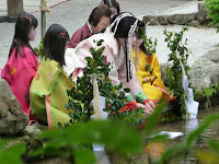 葵祭の前儀式で両神社隔年交替で行なわれる