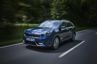 Nuova Kia Niro prezzi | Prezzo base e listino ufficiale