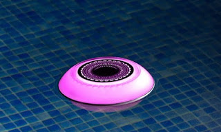 Luce a led per piscine, o specchi d'acqua