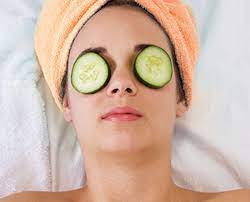 Say Goodbye to Puffy Eyes: 7 Best Remedies to Banish Puffiness for Good