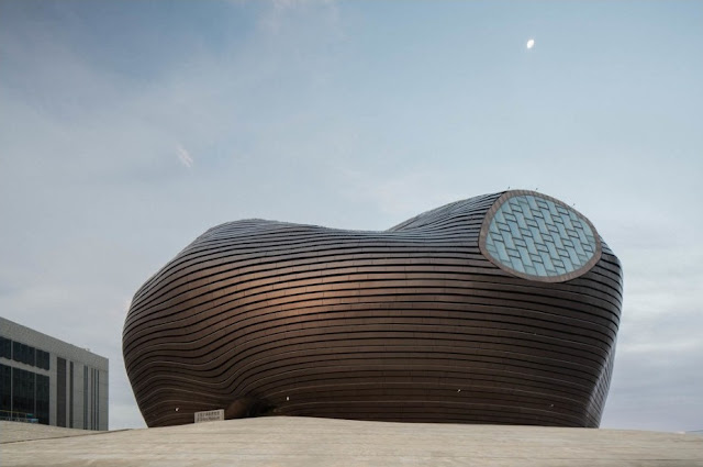 Spectacular architecture in China's largest ghost town