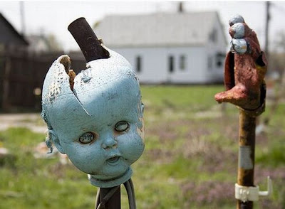 The Heidelberg Project: A Street of Dreams Seen On www.coolpicturegallery.net