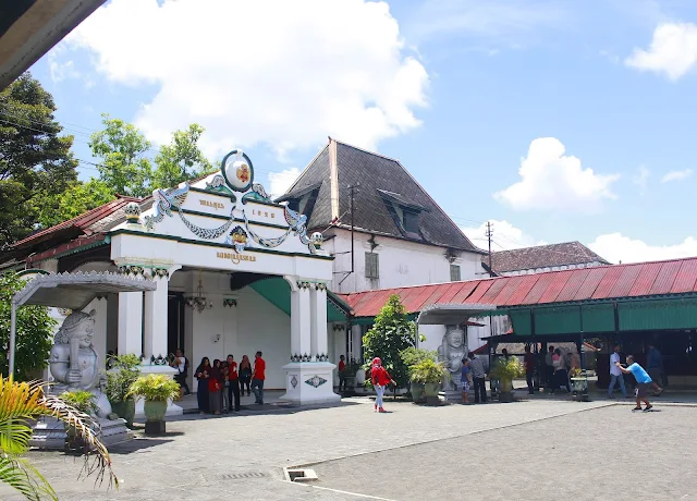 Keindahan Wisata Kraton Yogyakarta 