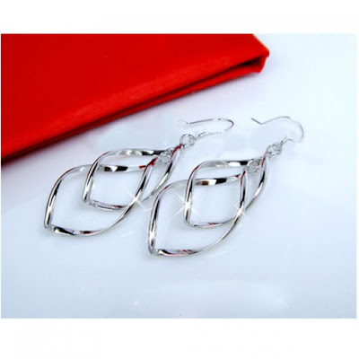 Bicyclo-Wave Design Earrings