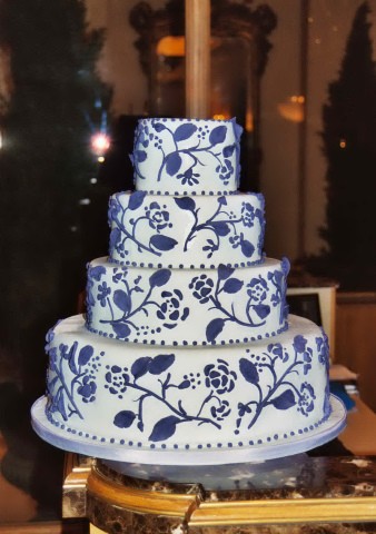 lace wedding cakes navy
