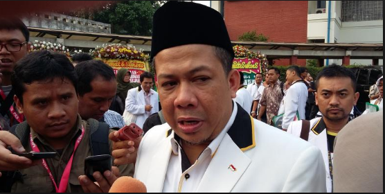 Pernyataan Fahri Hamzah Yang Siap Berdebat Terbuka Dengan Presiden Jokowidodo, Saksikan!!!