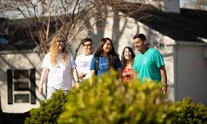 How to Secure Scholarships and Grants for College