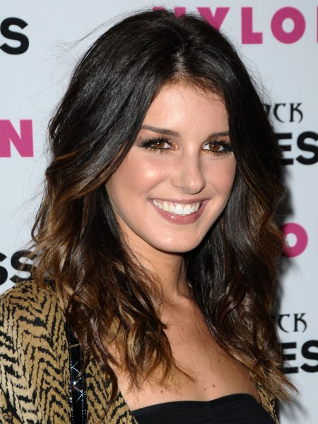 Shenae Grimes wore this face-framing wavy hairstyle to the Nylon and Express 