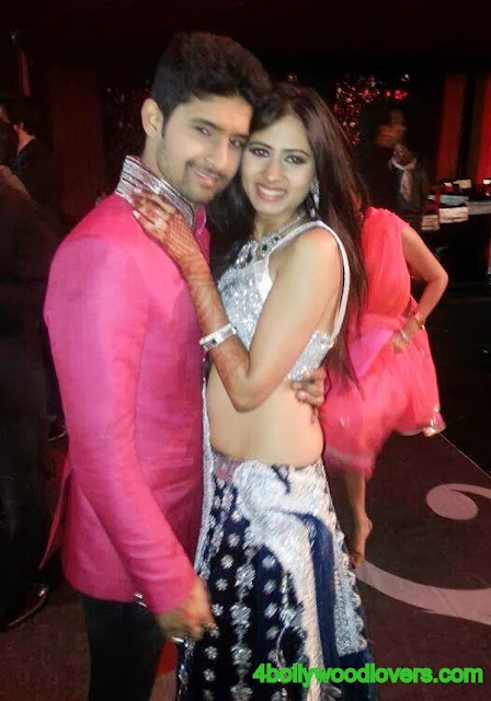 Ravi Dubey and Sargun Mehta wedding Photos14