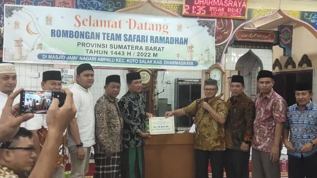 Tim Safari Ramadhan Pemprov Sumbar, Ajak Masyarakat Nagari Ampalu Perkuat Tali Silaturahmi