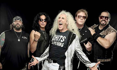 Twisted Sister... at the end